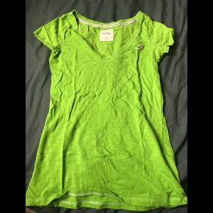 Hollister Vneck tee shirt